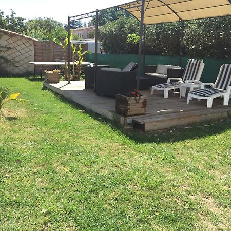 Chambres D'Hotes Le Mas Du Bijou Bleu Puget-sur Argens Εξωτερικό φωτογραφία