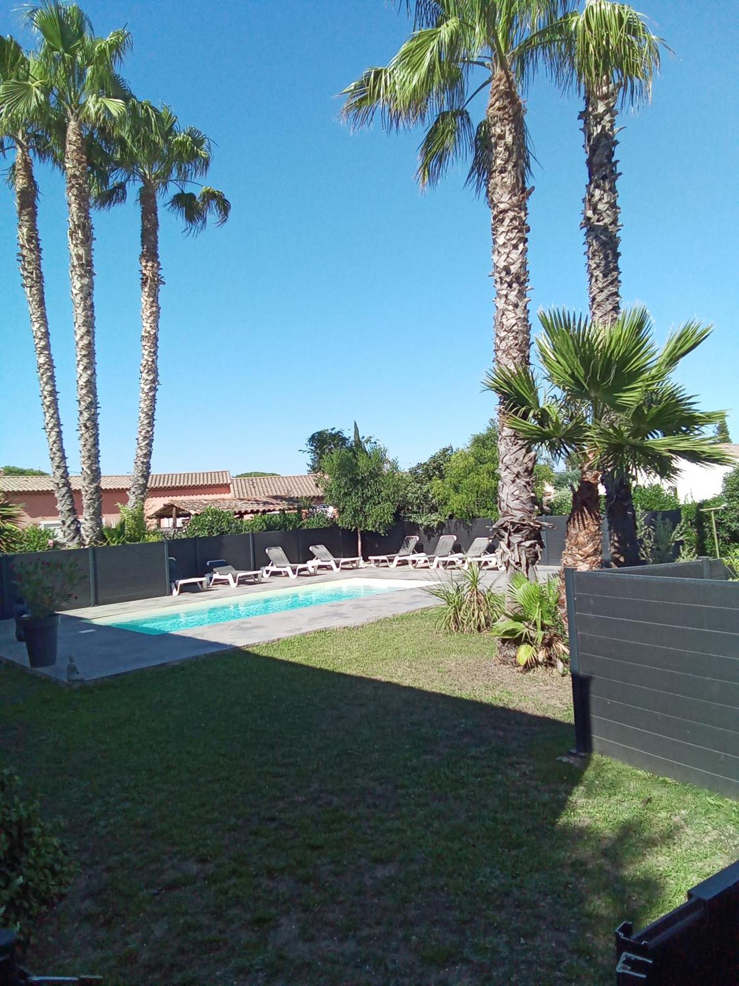 Chambres D'Hotes Le Mas Du Bijou Bleu Puget-sur Argens Εξωτερικό φωτογραφία