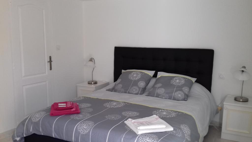 Chambres D'Hotes Le Mas Du Bijou Bleu Puget-sur Argens Εξωτερικό φωτογραφία